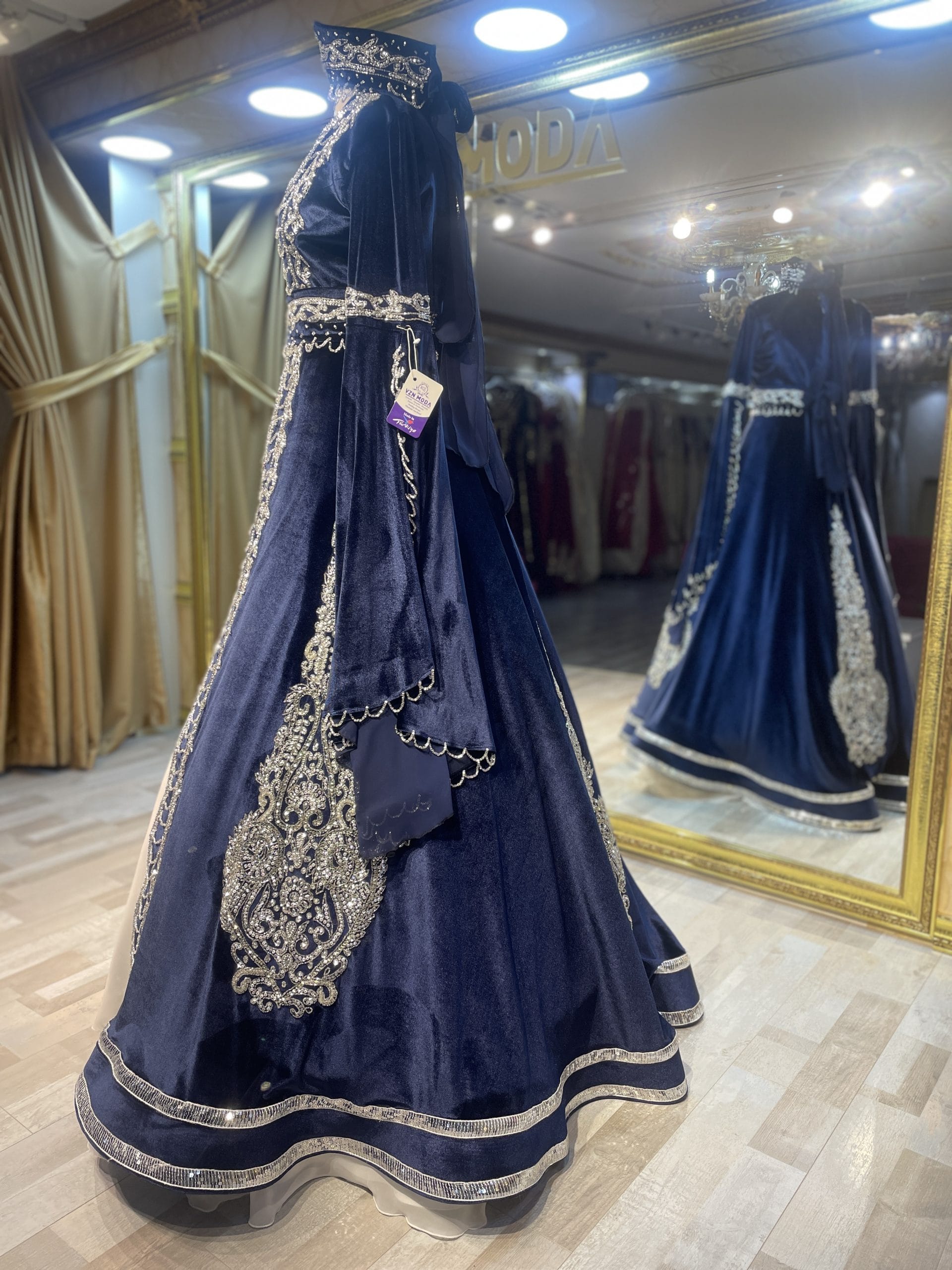 Ahu İşlemeli Lacivert Kaftan Kınalık - Görsel 4