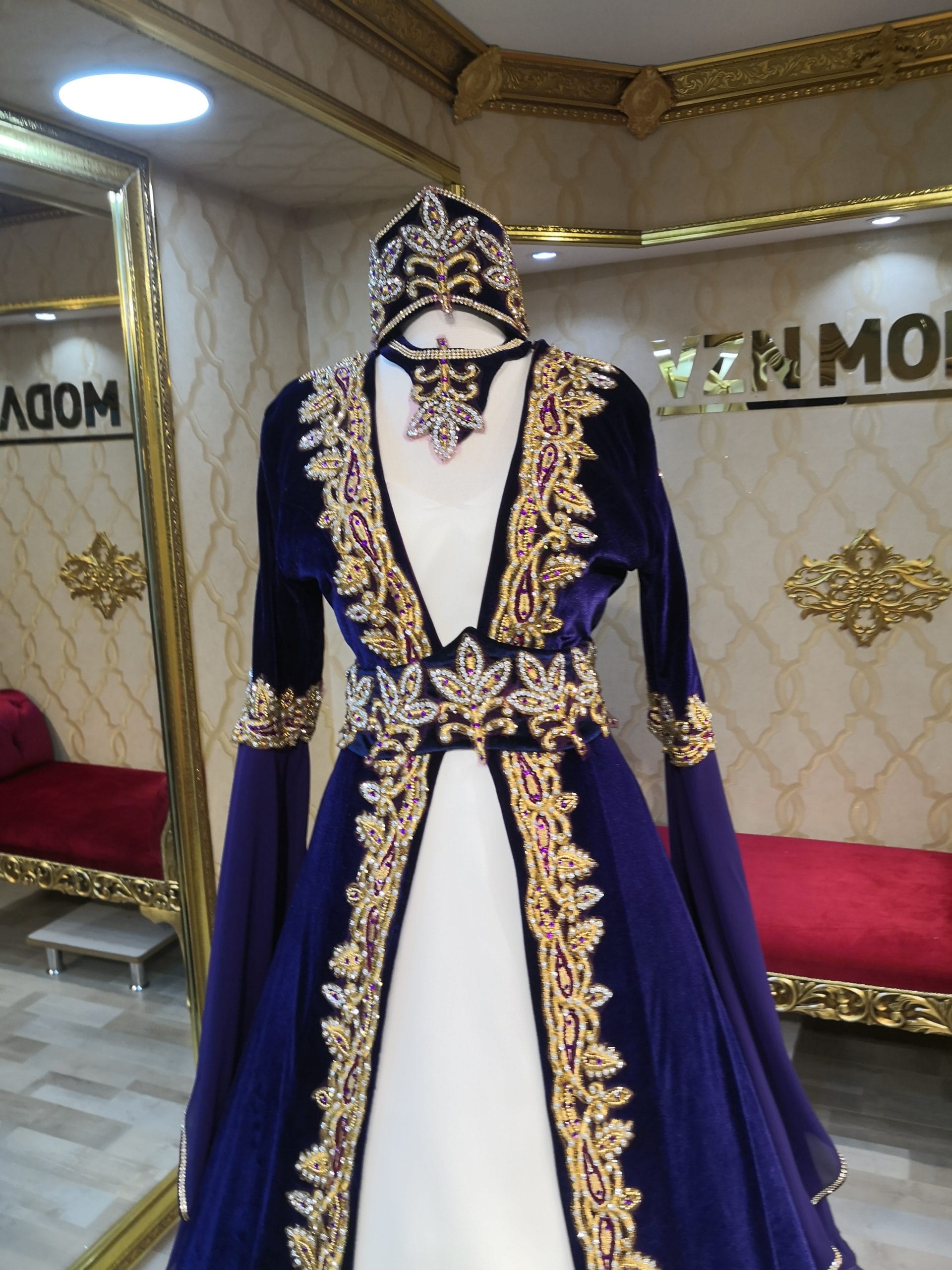 Pınar Mor İşleme Kadife Kaftan Kınalık - Görsel 2